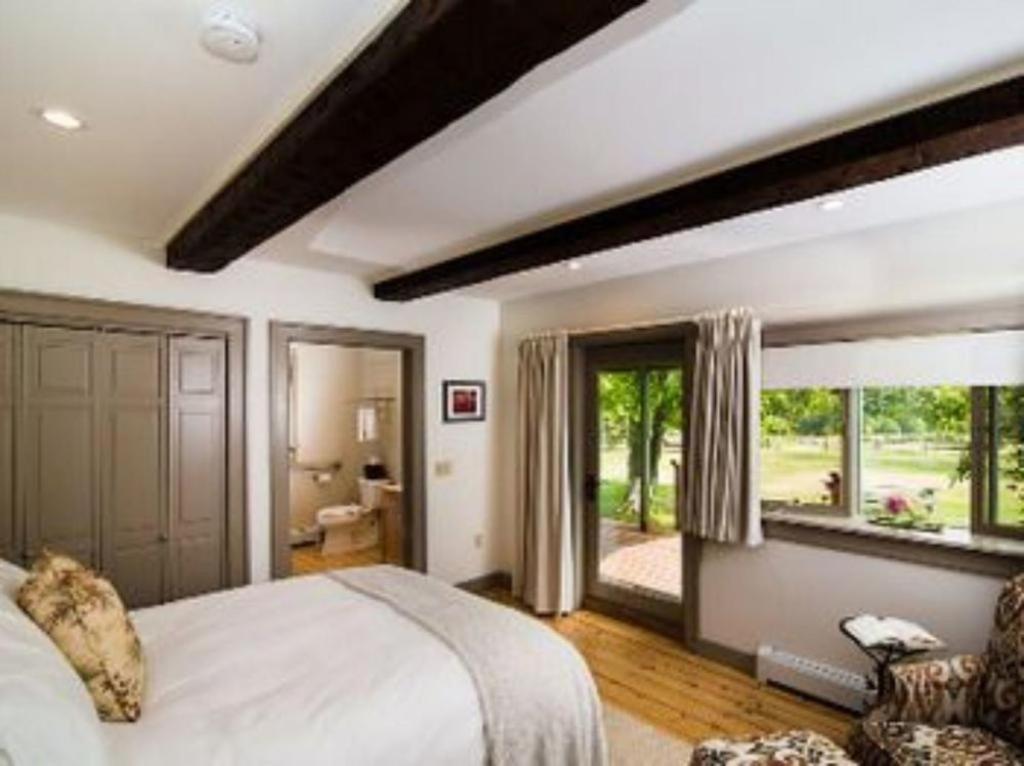 Bark Eater Inn Keene Bagian luar foto