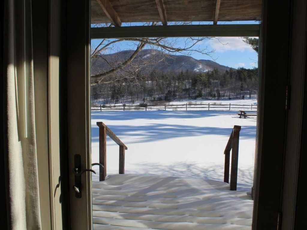Bark Eater Inn Keene Ruang foto