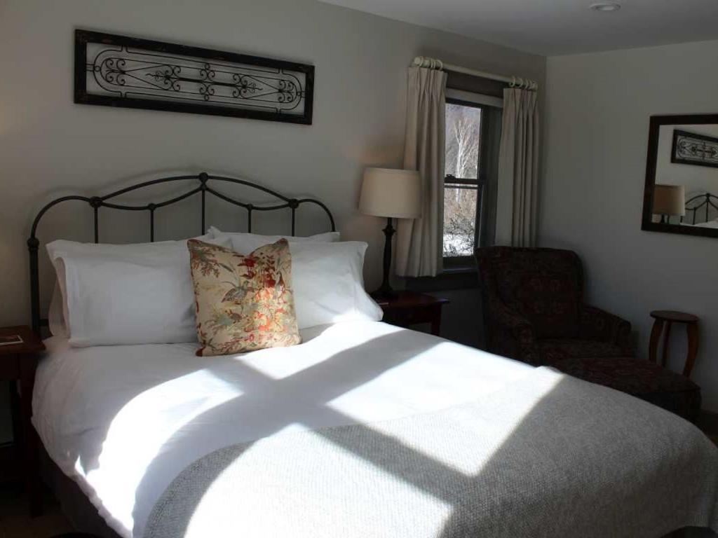 Bark Eater Inn Keene Ruang foto