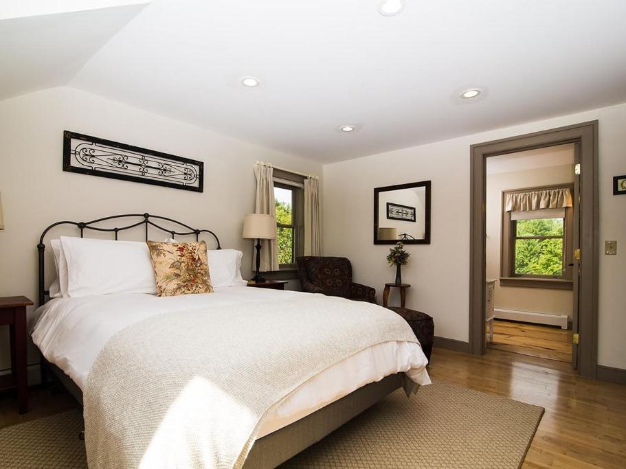 Bark Eater Inn Keene Ruang foto