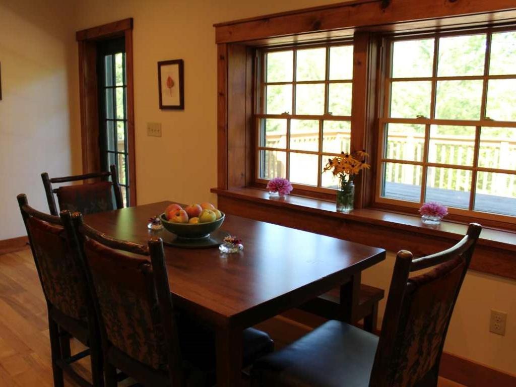 Bark Eater Inn Keene Ruang foto