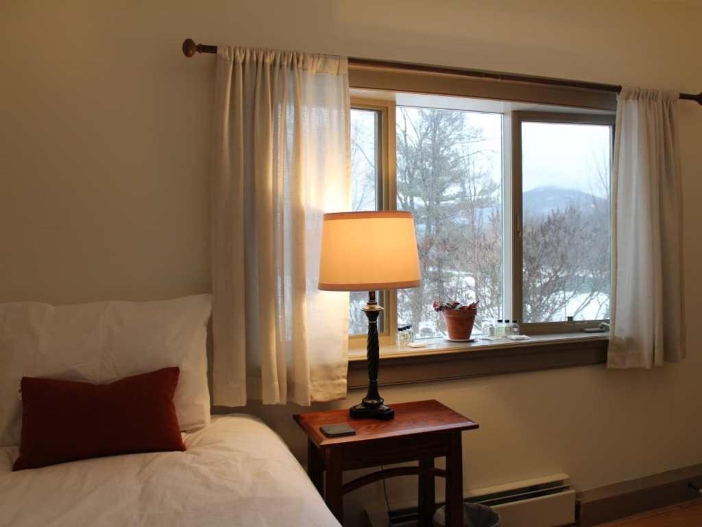 Bark Eater Inn Keene Ruang foto